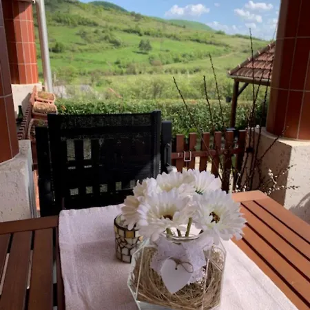 Pusztavar-lak Appartement Erdohorvati