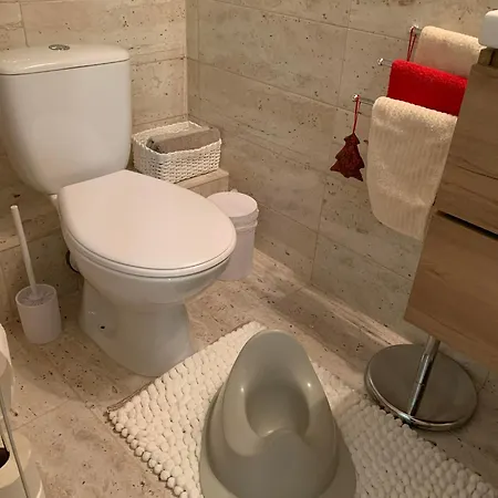 Pusztavár-lak Apartman