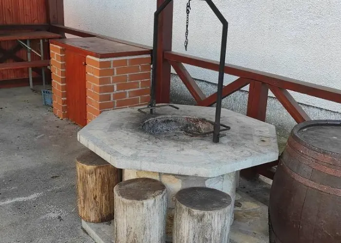 Appartamento Pusztavár-lak *
